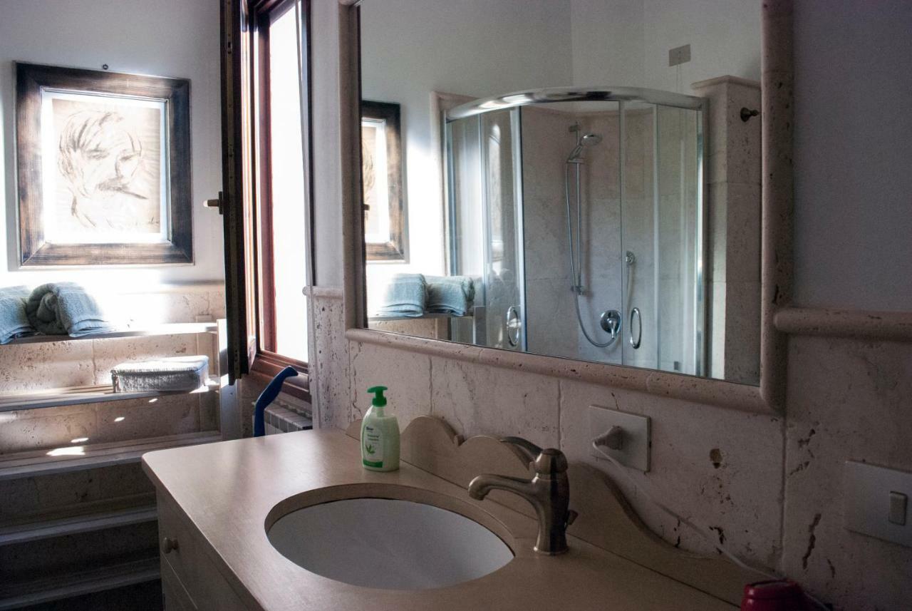 Casa Anna A Pietrasanta In Toscana Con Piscina Exterior foto