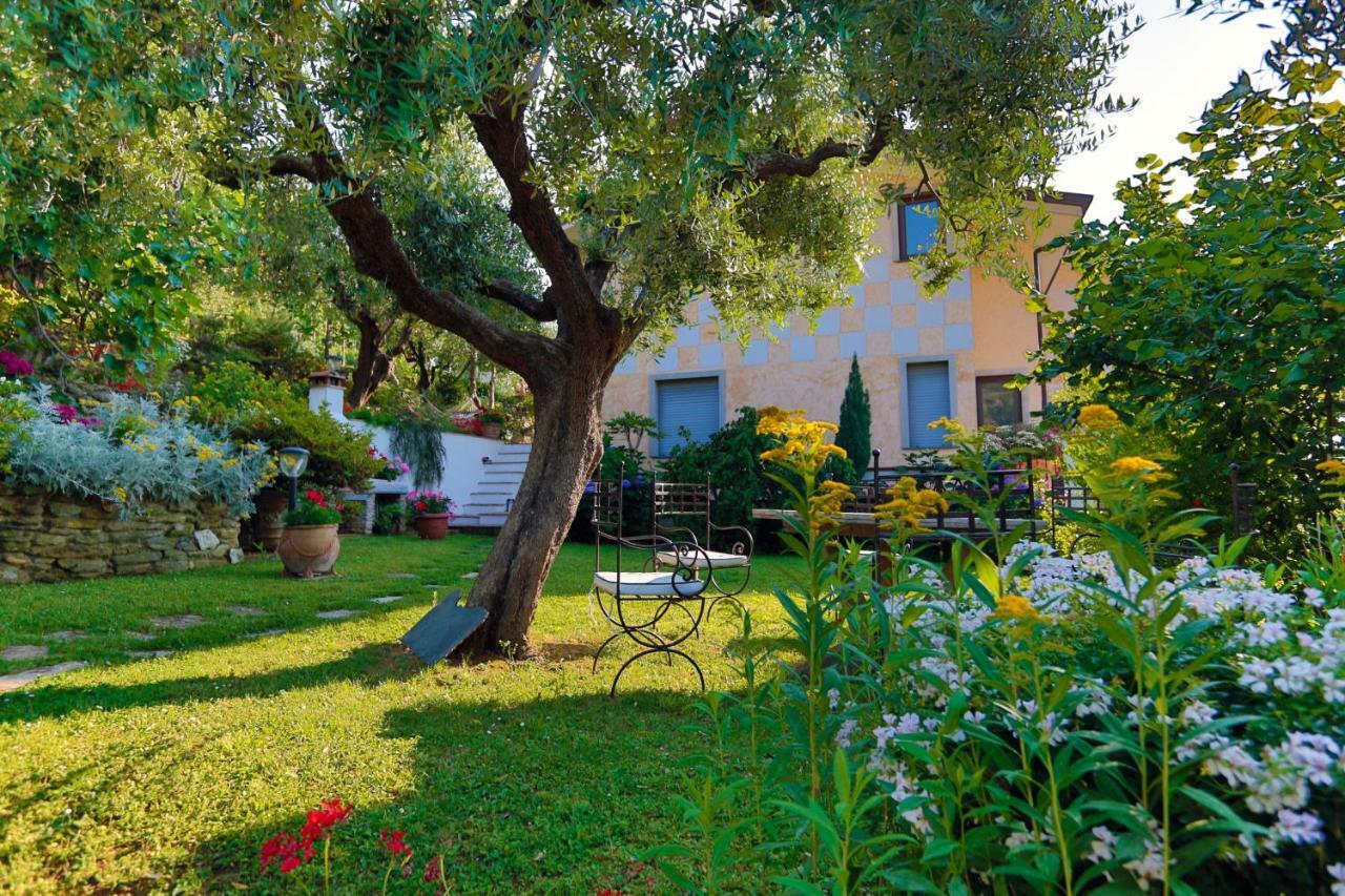 Casa Anna A Pietrasanta In Toscana Con Piscina Exterior foto